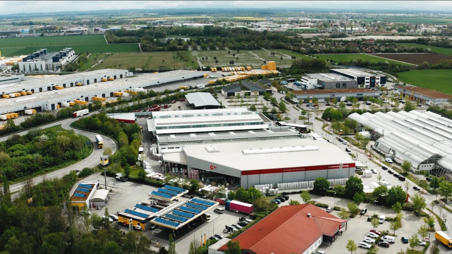 Dronebeeld van Promat on Tour